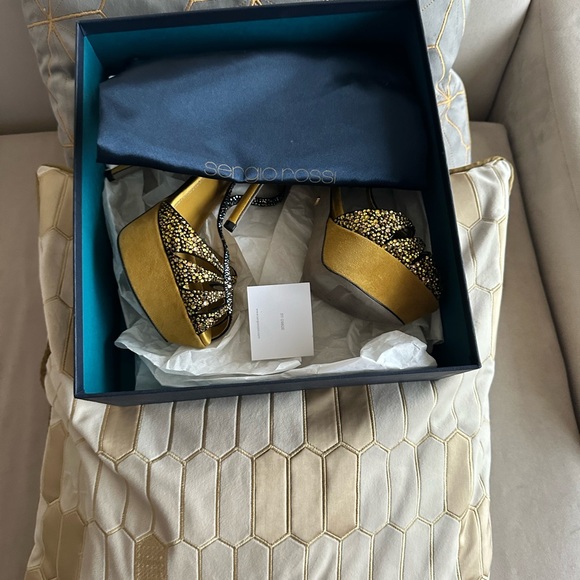 SERGIO ROSSI SKYHIGH SLIM HEEL SIZE 7 - Picture 5 of 9